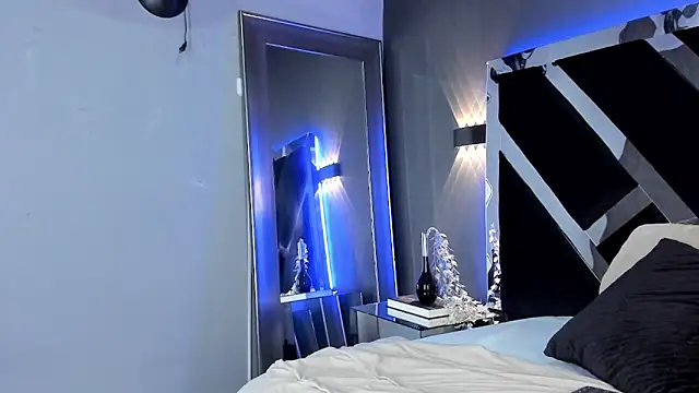 XXX chat uživo modela AliDiaz_