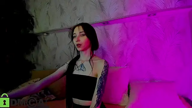 Ellen_Hops – Naživo XXX chat