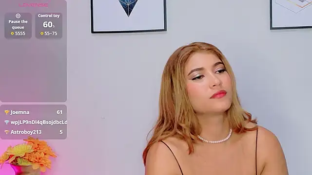 Živý XXX chat Kendal-Ross