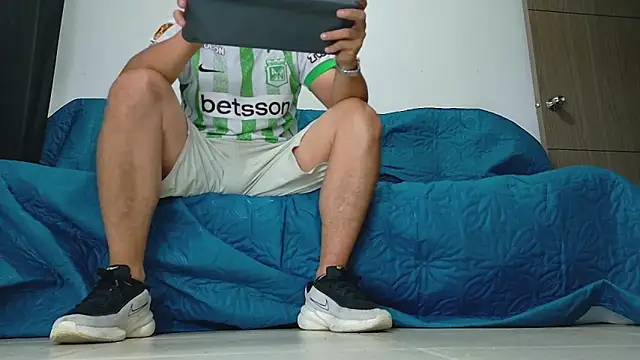 XXX chat uživo modela Party_Straight