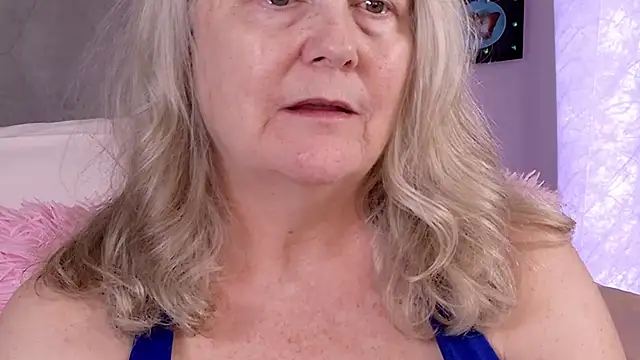 Kaitlyn_Winters – Kamerová šou