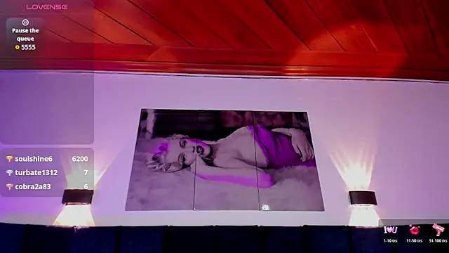 SharonLovee live XXX chat