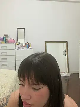 cherryxxox 现场XXX聊天