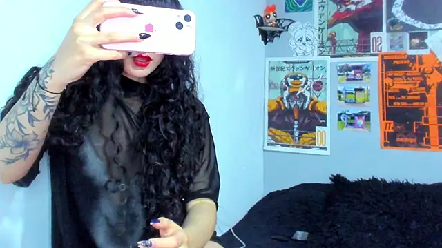 XBODTRIIPXn Live XXX chat