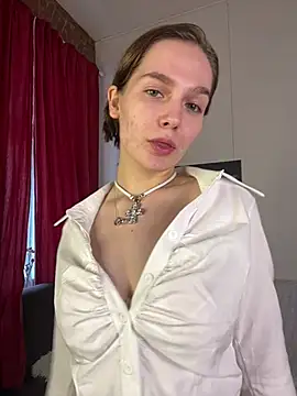 MyKittySayMeow Live XXX-chat