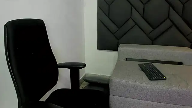 Hisoka_011 Live XXX-chat