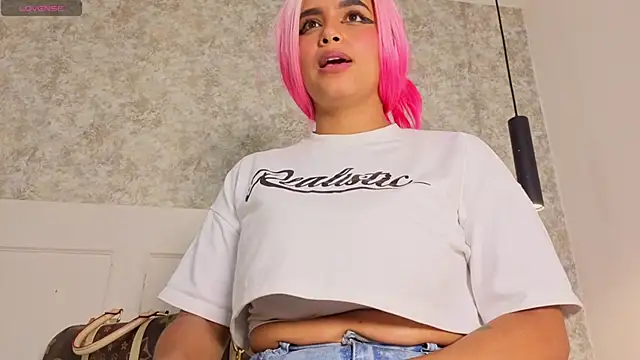 _natasha04 Chat XXX live