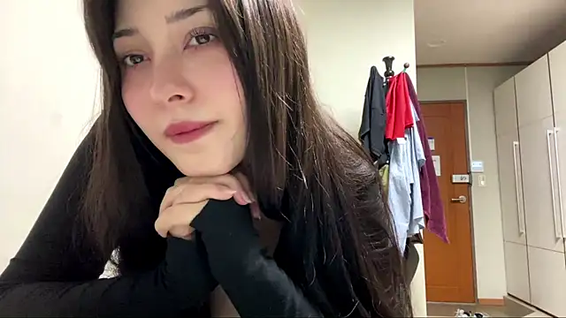 Sonata_Asky Chat XXX live