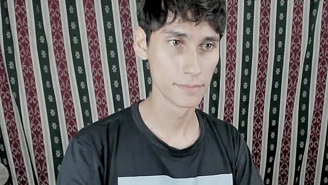 Skinny_Sebas webkamerás műsora