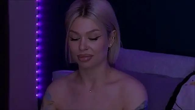 Czat XXX na żywo – Sasha_Mason