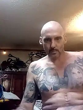 ClydeCan409 Live XXX-chat