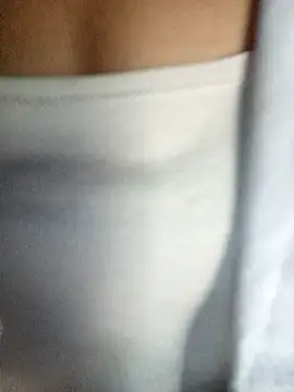 Daisyy-xxx's Live XXX Chat
