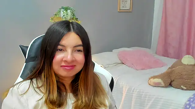Živý XXX chat __Emma__11__Lecat_