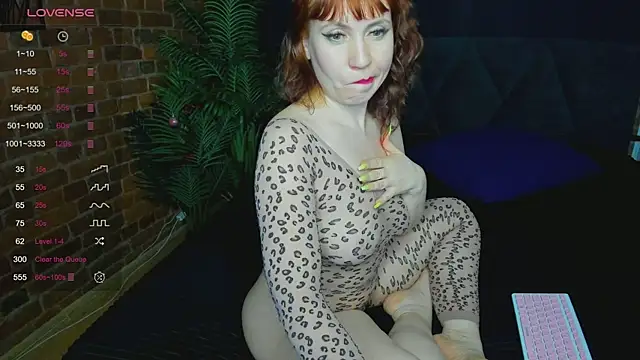 Show de webcam de Cutiee_Alicee