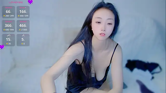hyp0crite 网络视讯表演