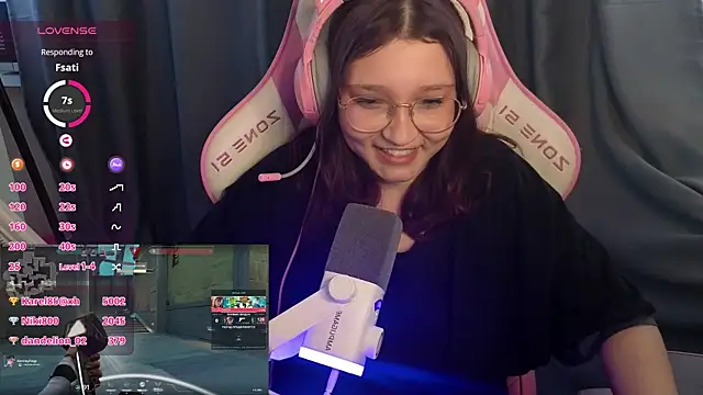 Webkamerová show PinkiiAura