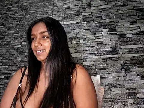 Indiasfantasy_ Chat XXX in diretta