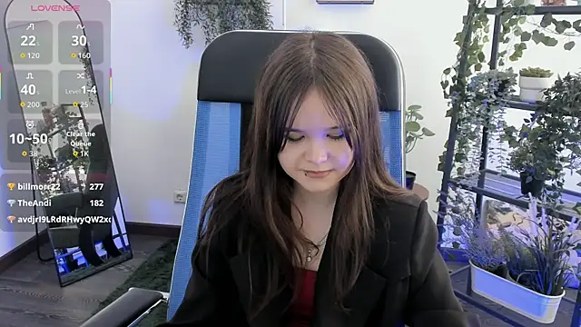 Elainebeness Chat XXX in diretta
