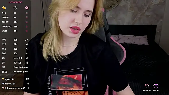 Seatoriya's Live XXX Chat