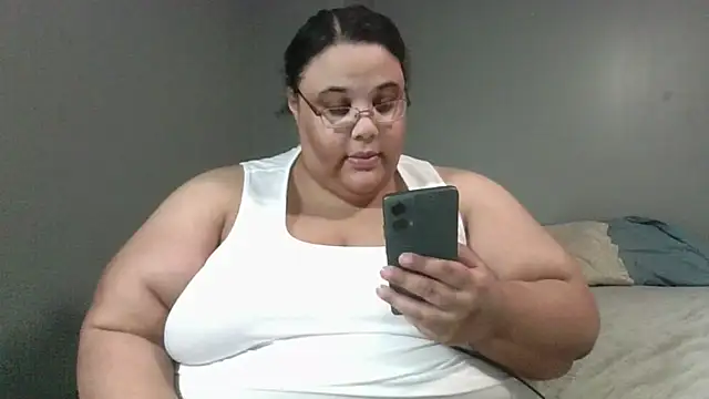 Pokazy przed kamerką – SexyBBW10790