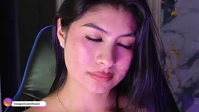 LissaWiild's Live XXX Chat