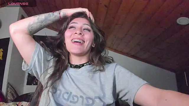Chat +18 de Darkness_jones_ ao vivo