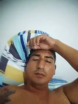 Yrresistible666 Webcam-Show