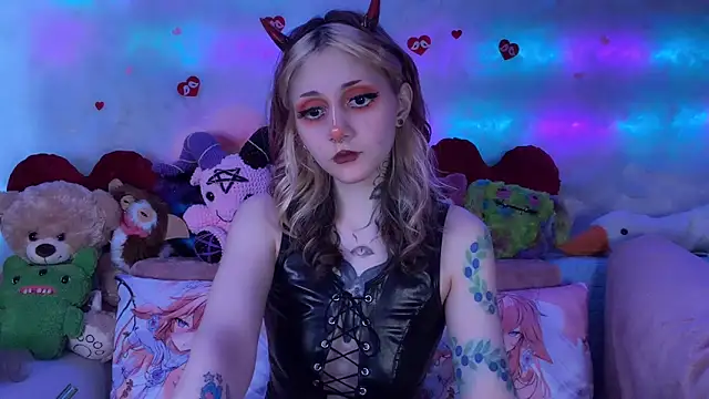 Živý XXX chat _Devill_Baby