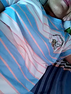Doremon_95 Webcam-Show