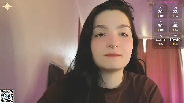 Luna_Moon13 Adlı Modelin Canlı XXX Sohbeti
