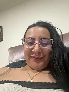 Chatroom XXX en direct de Abril_Luv