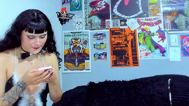 XBODTRIIPX's Live XXX Chat