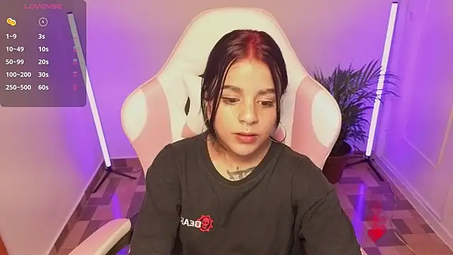 Nicole_Foxx_ live XXX chat
