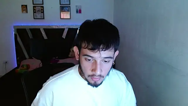 Sebasxxl12 Chat XXX in diretta
