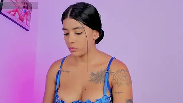 SelenaStonne 라이브 XXX 채팅