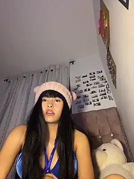 Онлайн чат XXX sarita_violet07