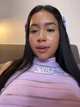 Chat XXX en directo de Soe_Love