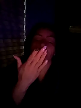 maynor_1998 élő XXX-chatje