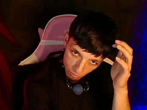 dark_men1 webcam show
