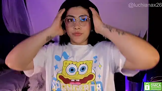 Chat XXX en directo de lucy26_