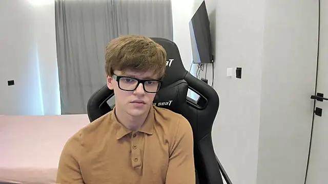 bonekoambalabu's Live XXX Chat
