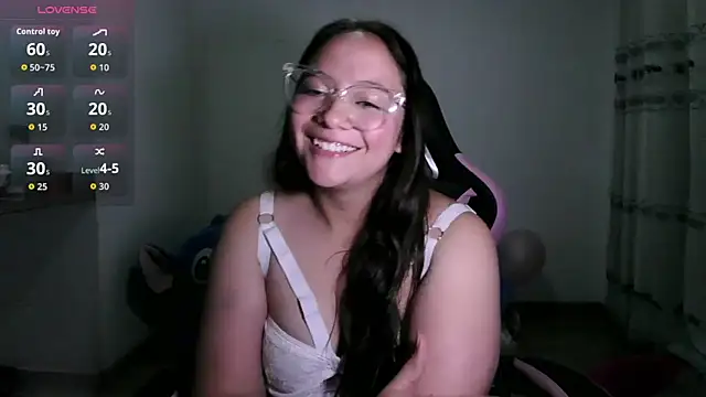 LOLA_R_'s Live XXX Chat