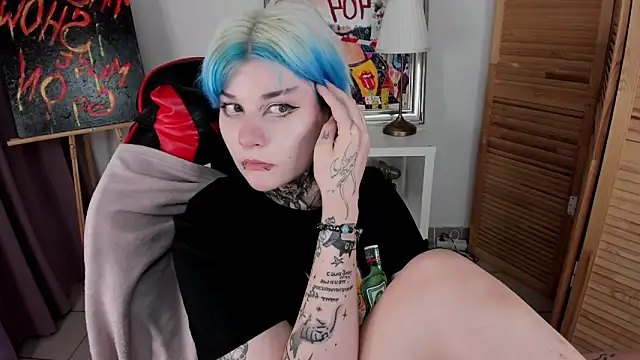 mekurisu Adlı Modelin Canlı XXX Sohbeti