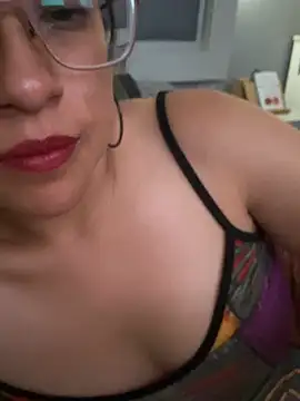 XXX chat uživo modela Alessandra-Mex92