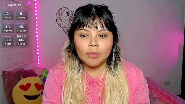 EllieMoonX Live XXX Chat