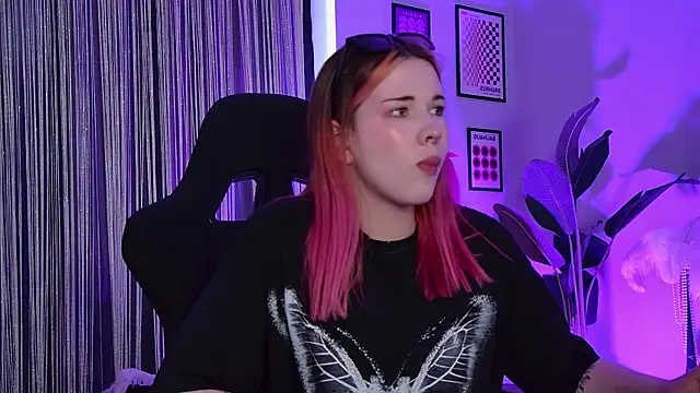 AliceSunday's Live XXX Chat