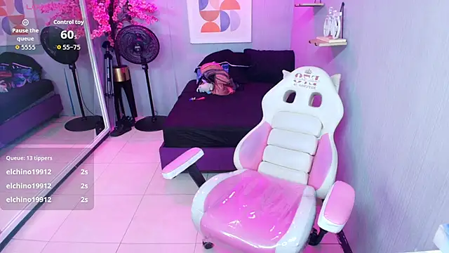 Онлайн чат XXX Maggy_t18