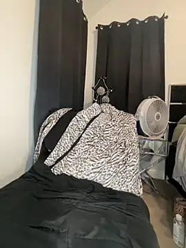 Fifty_Shades_Of_Redd's Webcam Show