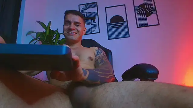 ALPHA_DOMINUS_ Pertunjukan Webcam