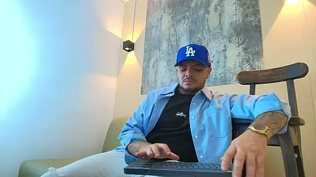 TROY_KIRK – Live XXX-chat